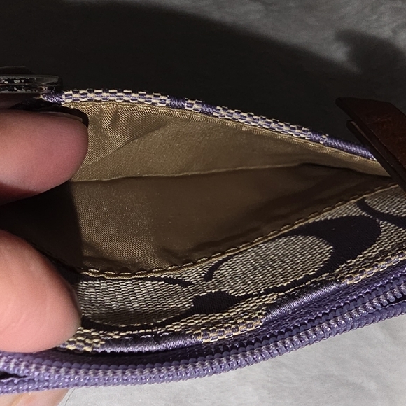 Coach Card Holder w/ Key Ring - Picture 5 of 5